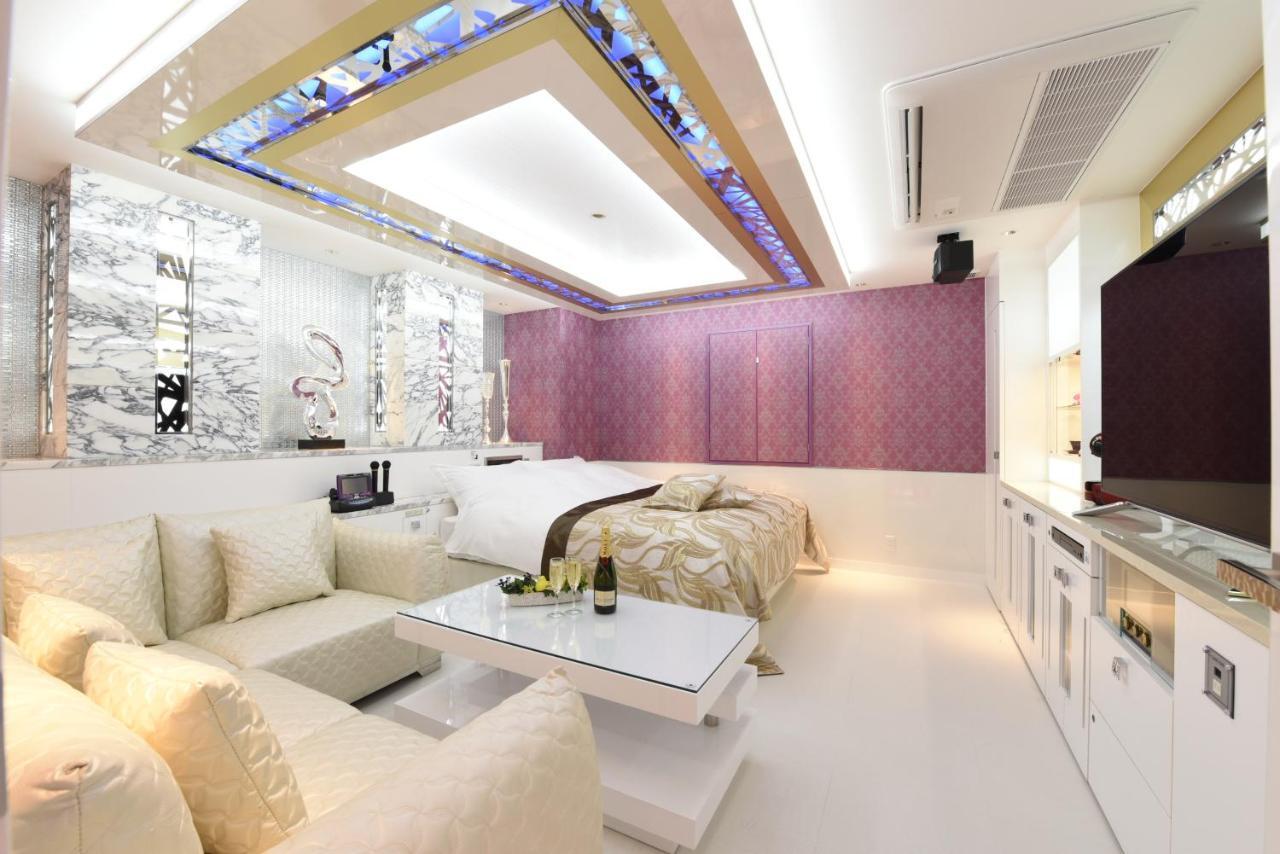 Hotel W-Party-W Group Hotels And Resorts- Kawaguchi  Buitenkant foto
